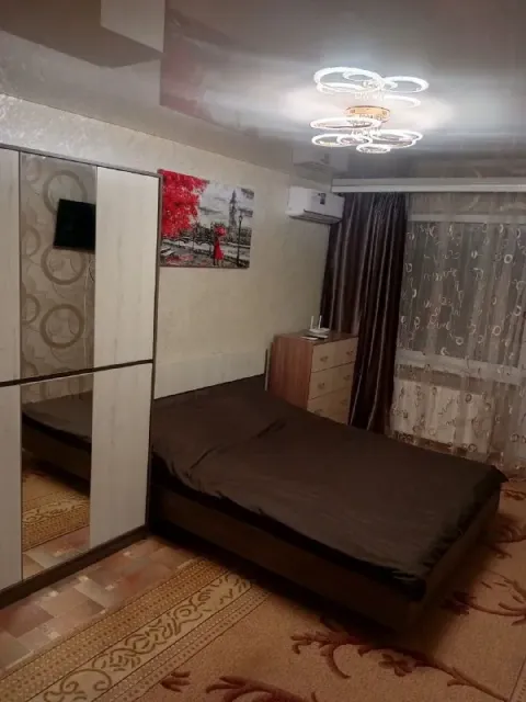 ❗сдаётся посуточно  1-ая квартира в брянке от собственника ❗ ✅горячая вода ✅интернет wi-fi ✅телевизо... - фотография