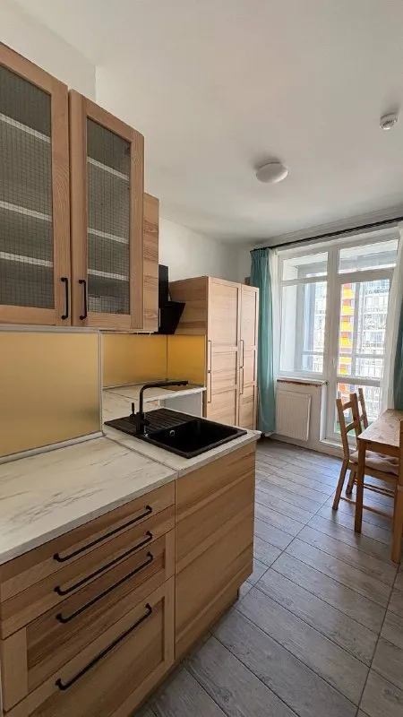 🌿сдается светлая и просторная квартира недалеко от метро девяткино! Квартира расположена в 20 минута... - фотография