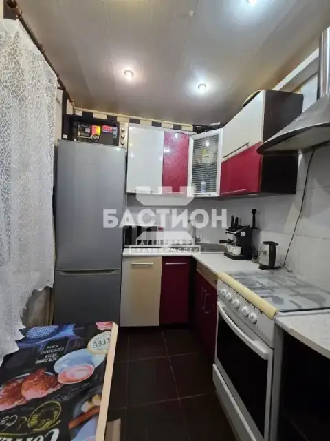 Луганск, продам 2кк на кв. Комарова, 5/5, жовтневый район, площадью 44,9 кв. М. Квартира с хорошим р... - фотография