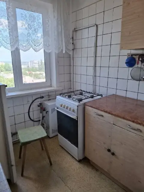 Продается 2х комнатная квартира с автономным отоплением, на квартале 50 лет октября. 5/5 панельного ... - фотография