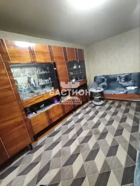 Г луганск, кв. Щербакова, продается уютная 1к. Квартира, расположенная на 2м этаже 5-ти этажного дом... - фотография