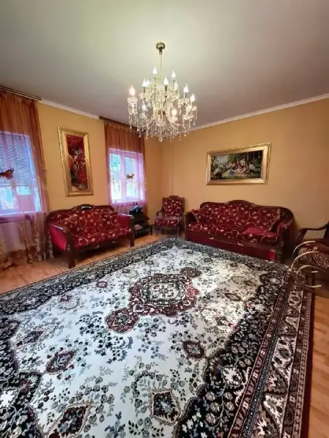 Продам дом по ул. Буденного
Г. Луганск
101 Кв. М. Общ. Пл
Дом добротный, 2012 г. Постройки
В доме 2 ... - фотография