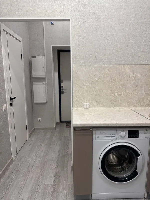 1-Комн квартира, 34 м²
М молжаниново
• 10 Мин пешком
• 14 Этаж из 14
• Ш ленинградское 288 к5, на карте
55 000 ₽/Мес, без комиссии
Большой гайд по аренде
Стиральная машина • интернет • мебель • холодильник • посудомойка • кондиционер • с животными • с детьми • телевизор • мусоропровод • лифт • консьерж
Собственник. Являюсь собственником, дата заселения: в самое ближайшее время, есть лоджия, окна выходят во двор, стоимость коммунальных услуг от 3500р. Инфраструктура развита: детский сад, магазины пятерочка, дикси, вкусвилл рядом с домом. Также есть круглосуточный магазин. © предоплату до просмотра просят только мошенники!
Lilit p, написать
Уровень доверия низкий ⚠️
Выложить квартиру бесплатно - фотография - 6