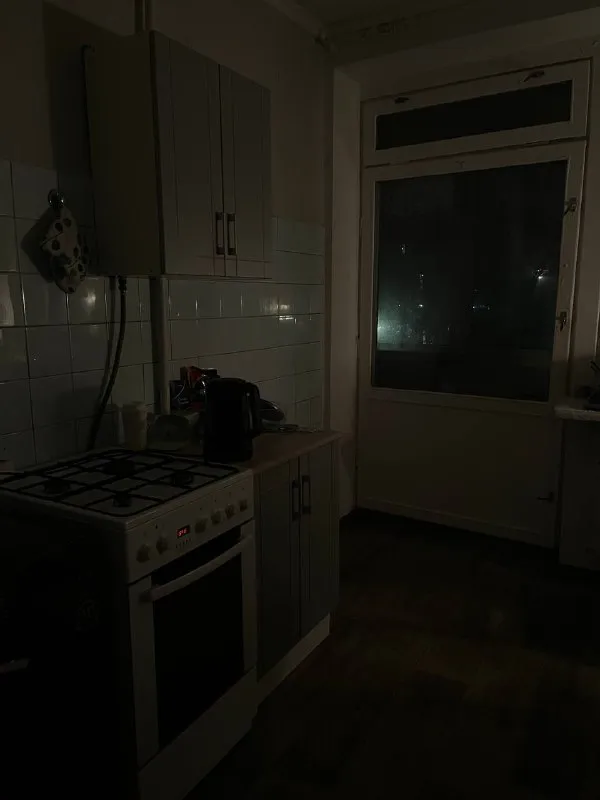 Комната, 13.9 м²
М вднх

• 7 Мин пешком
• 3-Комнатная квартира
• 4 Этаж из 12
• Ул кибальчича 2 к1, на карте

35 000 ₽/Мес, без комиссии
Большой гайд по аренде

Стиральная машина • интернет • мебель • холодильник • с животными • лифт • мусоропровод • посудомойка • кондиционер • с детьми • телевизор • консьерж

Алексеевский район
Чистота 4.43 транспорт 4.84
Парки и скверы 4.63

Субаренда. Рассмотрю адекватного представителя человеческого сообщества, без загонов. Предпочтительно, девушки, на длительный срок. Со мной живет шпиц, приветствуются другие небольшие собачки. В квартире есть два балкона, окна выходят и во двор и на аллею. Стоимость залога 35.000 тысяч( можно разбить), коммуналка где-то до 2000 максимум, интернет 700 рублей.

Yana, написать
Уровень доверия средний 🆗
Выложить квартиру бесплатно - фотография - 7