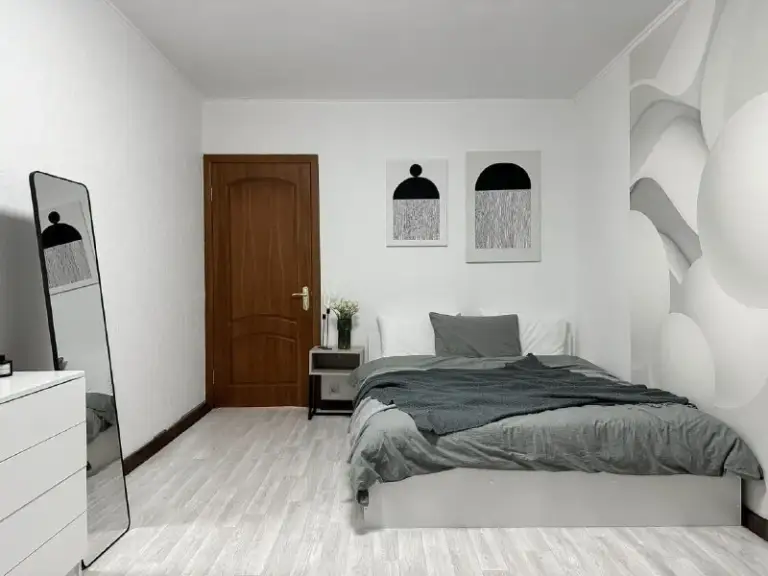 Комната, 14 м²
М достоевская
• 11 Мин пешком
• 3-Комнатная квартира
• 12 Этаж из 12
• Ул образцова 8а, на карте
48 000 ₽/Мес, без комиссии
Большой гайд по аренде
Холодильник • стиральная машина • интернет • мебель • мусоропровод • лифт • посудомойка • кондиционер • с животными • с детьми • телевизор • консьерж
Район марьина роща
Чистота 3.96 транспорт 4.19
Парки и скверы 3.15
Агент. Уютная комната в бело-серых тонах со всем необходимым: удобная кровать с милым столиком, рабочее место с мудбордом для новых идей, вместительный шкаф, комод, стеллаж и зеркало в полный рост. В стоимость включено: безлимитный wi-fi, еженедельная уборка общих зон, вся необходимая техника. Йога, английский и вечеринки внутри комьюнити коливинга.
Elena, написать
Уровень доверия средний 🆗
Выложить квартиру бесплатно - фотография - 4