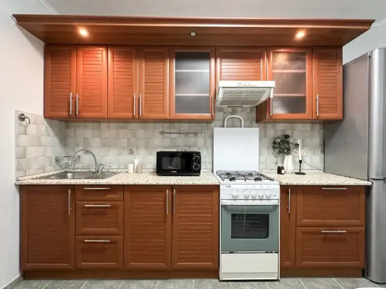 Комната, 14 м²
М достоевская
• 11 Мин пешком
• 3-Комнатная квартира
• 12 Этаж из 12
• Ул образцова 8а, на карте
48 000 ₽/Мес, без комиссии
Большой гайд по аренде
Холодильник • стиральная машина • интернет • мебель • мусоропровод • лифт • посудомойка • кондиционер • с животными • с детьми • телевизор • консьерж
Район марьина роща
Чистота 3.96 транспорт 4.19
Парки и скверы 3.15
Агент. Уютная комната в бело-серых тонах со всем необходимым: удобная кровать с милым столиком, рабочее место с мудбордом для новых идей, вместительный шкаф, комод, стеллаж и зеркало в полный рост. В стоимость включено: безлимитный wi-fi, еженедельная уборка общих зон, вся необходимая техника. Йога, английский и вечеринки внутри комьюнити коливинга.
Elena, написать
Уровень доверия средний 🆗
Выложить квартиру бесплатно - фотография - 7