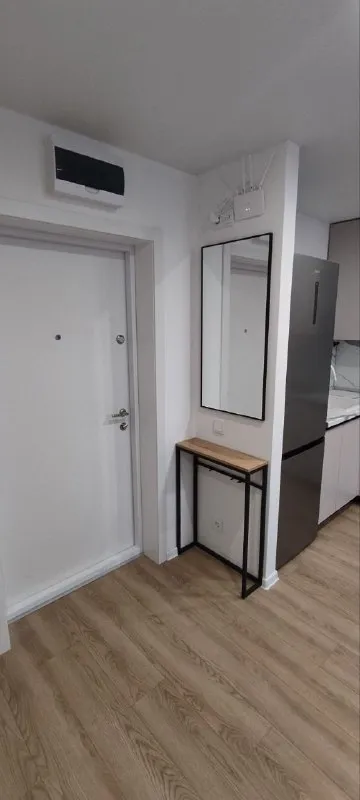2-Комн квартира, 36 м²
М красный строитель
• 5 Мин пешком
• 22 Этаж из 33
• Ул дорожная 46 к3, на карте
76 000 ₽/Мес, без комиссии
Большой гайд по аренде
Холодильник • стиральная машина • интернет • мебель • посудомойка • кондиционер • с детьми • телевизор • лифт • с животными • мусоропровод • консьерж
Собственник. Сдается впервые. Собственник. Квартира полностью готова к заселению. 5 минут пешком до мцд красный строитель, 15 минут до м. Аннино. Залог 75 тыс, только долгосрочная аренда. © предоплату до просмотра просят только мошенники!
Юлия, написать
Уровень доверия низкий ⚠️
Выложить квартиру бесплатно - фотография - 4