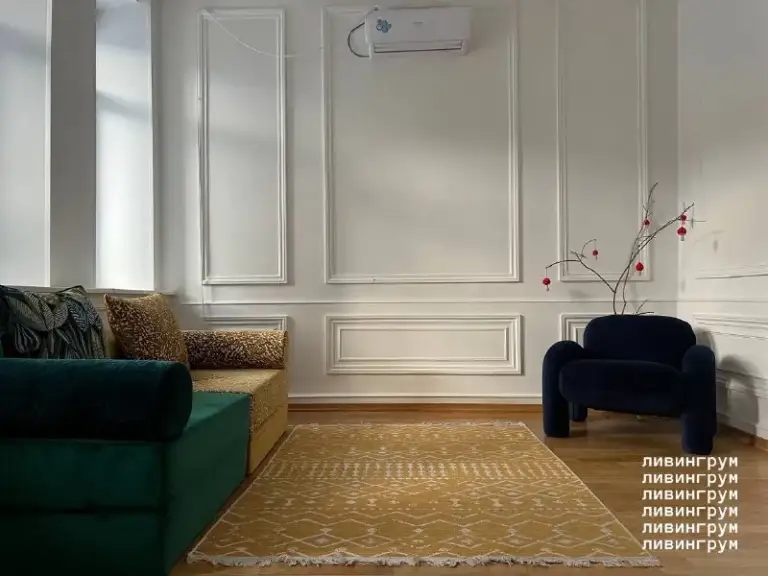 1-Комн квартира, 36.8 м²
М смоленская
• 10 Мин пешком
• 1 Этаж из 5
• Пер плотников 6/8, на карте
140 000 ₽/Мес, без комиссии
Больше квартир и комнат
Стиральная машина • интернет • мебель • холодильник • посудомойка • кондиционер • с животными • с детьми • мусоропровод • лифт • телевизор • консьерж
Район хамовники
Чистота 4.71 транспорт 4.36
Парки и скверы 4.64
Аренда. Собственник. Период сдачи: февраль-октябрь 2026 с возможным продлением. Просторная квартира с потолками 3,4 метра в тихом центре. Дружелюбные и спокойные соседи. Можно с любыми животными. Залог в размере арендной платы за один месяц. Дополнительно оплачиваются счетчики и интернет.
Имя ф, написать
Уровень доверия низкий ⚠️
Выложить квартиру бесплатно - фотография - 2