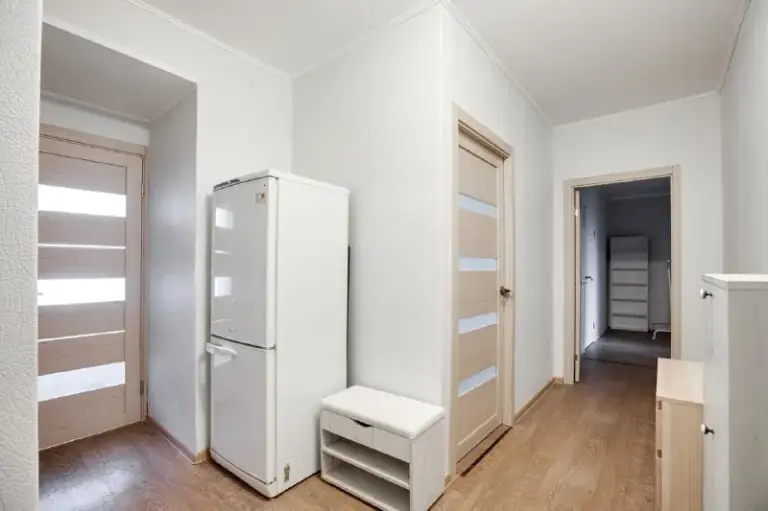 Комната, 12.6 м²
М домодедовская
• 9 Мин пешком
• 3-Комнатная квартира
• 5 Этаж из 12
• Проезд борисовский 46 к1, на карте
38 000 ₽/Мес, без комиссии
Большой гайд по аренде
Холодильник • стиральная машина • интернет • мебель • кондиционер • лифт • мусоропровод • посудомойка • с животными • с детьми • телевизор • консьерж
Район орехово-борисово северное
Чистота 4.10 транспорт 4.90
Парки и скверы 5.00
Агент. Ваша комната находится в самом зеленом районе москвы, рядом с потрясающим парком царицыно и борисовскими прудами. Район как будто обнимают парки и реки со всех сторон, именно поэтому он входит в топ 15 лучших районов москвы.
Elena, написать
Уровень доверия средний 🆗
Выложить квартиру бесплатно - фотография - 7