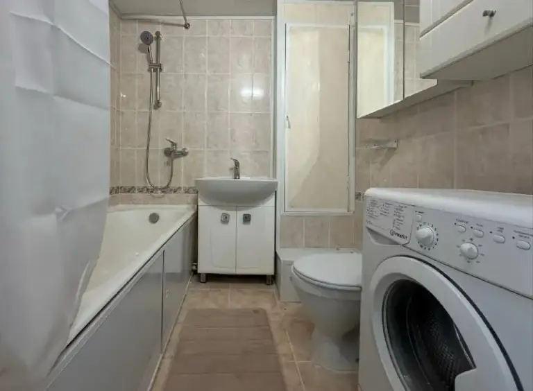 Комната, 12.5 м²
М бабушкинская
• 10 Мин пешком
• 3-Комнатная квартира
• 2 Этаж из 16
• Ул печорская 11, на карте
38 000 ₽/Мес, без комиссии
Большой гайд по аренде
Холодильник • стиральная машина • интернет • мебель • лифт • мусоропровод • посудомойка • кондиционер • с животными • с детьми • телевизор • консьерж
Бабушкинский район
Чистота 4.39 транспорт 4.55
Парки и скверы 4.54
Агент. Развитая инфраструктура, а главное: 10 минут пешей прогулки до метро бабушкинская. В соседнем доме: яндекс маркет, салон красоты, аптека и много уютных кофеен по пути к метро. Сквер, с оборудованной территорией для занятий спортом за домом, можно легко взять кофе и почитать книгу в зеленом сквере.
Elena, написать
Уровень доверия средний 🆗
Выложить квартиру бесплатно - фотография - 7