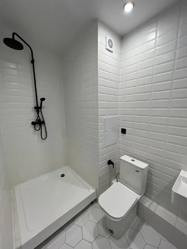 4-Комн квартира, 62.6 м²
М авиамоторная

• 7 Мин пешком
• 3 Этаж из 4
• Ул золоторожский вал 11 стр22, на карте

122 070 ₽/Мес, без комиссии
Большой гайд по аренде

Холодильник • стиральная машина • интернет • мебель • лифт • консьерж • посудомойка • кондиционер • с животными • с детьми • телевизор • мусоропровод

Район лефортово
Чистота 4.01 транспорт 4.46
Парки и скверы 4.34

Агент. Апартаменты. Я агент, но сдаю без комиссии. Готово к заезду. Акция, при заключении договора до 31.12.25 первые 5 месяце снижена ставка аренды 98 000 далее как в объявлении. Договор напрямую от собственника, минимум 11 месяцев. Комплекс с множеством кафе, бьюти услуг, круглосуточная охрана, лобби с диванами.

Nastasia, написать
Уровень доверия средний 🆗
Выложить квартиру бесплатно - фотография - 2