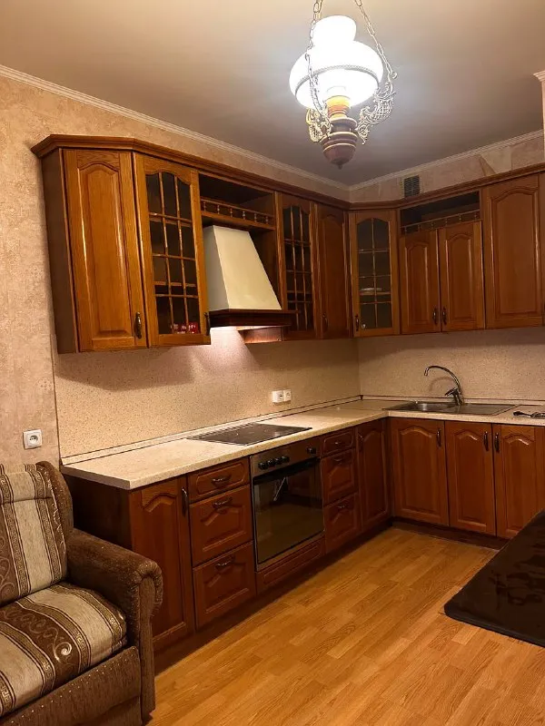 1-Комн квартира, 46 м²
М медведково
• 20 Мин на транспорте
• 4 Этаж из 15
• Мытищи, ул мира 30, на карте
Холодильник • стиральная машина • интернет • мебель • телевизор • лифт • с детьми • посудомойка • кондиционер • с животными • мусоропровод • консьерж
Собственник. Сдается от собственника, светлая и очень просторная однокомнатная квартира, полностью готова к заселению для семьи из 2-3 человек. Удобное расположение - рядом трц, магазины, остановка в 1 мин от дома. До медведково 20 мин, хорошая транспортная доступность. 2 огромных лоджии, большая кухня со спальным местом. Залог 46000
Аукцион! Предложи цену в комментариях с рассказом о себе. Собственник напишет в лс на лучшее предложение.
Выложить квартиру бесплатно - фотография - 8