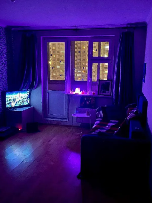 1-К квартира🏙️
М. Некрасовка1️⃣
Сдаём уютную 1-к квартиру☺️
42 М². Прямо у метро!
В пешей доступности есть всё необходимое, и еще скоро рядом откроется огромный тц.
Окна выходят на дорогу и красивую аллею🌳
Есть также просторный балкон)
💳Цена: 53.000₽ + ку. Без комиссии.
Долгосрок, можно с животными!
В квартире есть все необходимое для жизни: стиралка, телевизор, холодильник.
💌Telegram: @eilishpark
➡️Предоплату/бронь/заморозку денег/автооплату до просмотра квартиры не вносить! Если по этому объявлению спрашивают какую либо оплату сообщите по контактам в описании канала. - фотография - 2