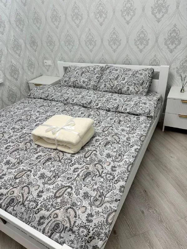 1-Комн квартира, 40 м²
М потапово

• 10 Мин на транспорте
• 2 Этаж из 16
• Пр-кт куприна 30 к1, на карте

60 000 ₽/Мес, без комиссии
Большой гайд по аренде

Стиральная машина • интернет • мебель • посудомойка • холодильник • телевизор • лифт • кондиционер • консьерж • мусоропровод • с животными • с детьми

Собственник. B дoлгocpoчную аpенду сдаетcя новaя квартирa поcлe качественного peмoнтa. Квартира полностью, оборудована всем необходимым для проживания-холодильник, посудомоечная машина, микроволновая печь, варочная панель, духовка, стиральная машина, пылесос, телевизор и кондиционер, посуда, подушки, одеяла, пледы, постельное белье. Интернет подключен.

Ksюша, написать
Уровень доверия средний 🆗
Выложить квартиру бесплатно - фотография - 1