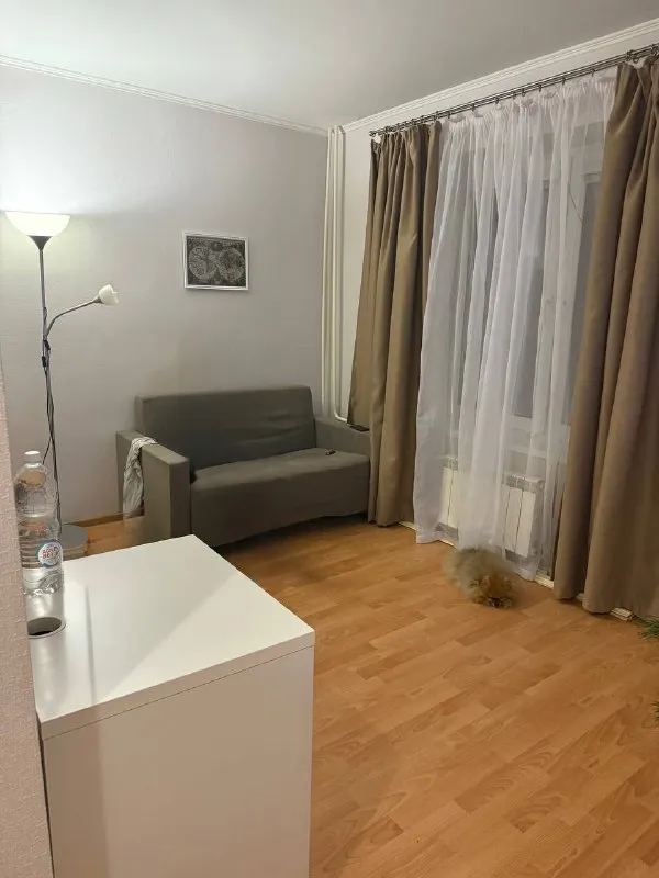 1-Комн квартира, 24.5 м²
М домодедовская
• 15 Мин пешком
• 6 Этаж из 9
• Проезд шипиловский 67 к1, на карте
55 000 ₽/Мес, без комиссии
Большой гайд по аренде
Стиральная машина • мебель • холодильник • кондиционер • с животными • телевизор • лифт • мусоропровод • с детьми • посудомойка • интернет • консьерж
Район орехово-борисово южное
Чистота 4.10 транспорт 4.19
Парки и скверы 4.22
Собственник. Собственник. Сдам с 9.01 квартиру в спокойном зеленом районе длительно, для 1-2 человек со стабильным доходом. М. Домодедовская 15 мин ходьбы, орехово 5 мин на транспорте (остановка в 1 мин от дома) рядом продуктовые магазины, пвз, детский сад, школа, парк царицыно, несколько трц, лесопарк. Сейчас в квартире идет ремонт. Просмотр с 5 января. © предоплату до просмотра просят только мошенники!
Лида, написать
Уровень доверия низкий ⚠️
Выложить квартиру бесплатно - фотография - 3