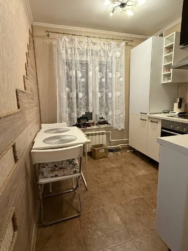 1-Комн квартира, 24.5 м²
М домодедовская
• 15 Мин пешком
• 6 Этаж из 9
• Проезд шипиловский 67 к1, на карте
55 000 ₽/Мес, без комиссии
Большой гайд по аренде
Стиральная машина • мебель • холодильник • кондиционер • с животными • телевизор • лифт • мусоропровод • с детьми • посудомойка • интернет • консьерж
Район орехово-борисово южное
Чистота 4.10 транспорт 4.19
Парки и скверы 4.22
Собственник. Собственник. Сдам с 9.01 квартиру в спокойном зеленом районе длительно, для 1-2 человек со стабильным доходом. М. Домодедовская 15 мин ходьбы, орехово 5 мин на транспорте (остановка в 1 мин от дома) рядом продуктовые магазины, пвз, детский сад, школа, парк царицыно, несколько трц, лесопарк. Сейчас в квартире идет ремонт. Просмотр с 5 января. © предоплату до просмотра просят только мошенники!
Лида, написать
Уровень доверия низкий ⚠️
Выложить квартиру бесплатно - фотография - 5
