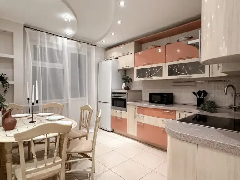 Комната, 14.6 м²
М текстильщики

• 19 Мин пешком
• 4-Комнатная квартира
• 5 Этаж из 23
• Ул васильцовский стан 11, на карте

37 000 ₽/Мес, без комиссии
Большой гайд по аренде

Холодильник • стиральная машина • интернет • мебель • лифт • кондиционер • посудомойка • с животными • с детьми • телевизор • мусоропровод • консьерж

Рязанский район
Чистота 3.64 транспорт 4.01
Парки и скверы 4.50

Агент. Отдельная комната в просторной, обустроенной квартире. Удобное местоположение, развитая инфраструктура по вечерам можно брать какао и отправляться на прогулку по бульвару в 7 минутах пешком. В стоимость включено: безлимитный wi-fi, еженедельная уборка общественных зон, вся необходимая техника, йога, английский и мероприятия внутри коливинга.

Elena, написать
Уровень доверия средний 🆗
Выложить квартиру бесплатно - фотография - 4