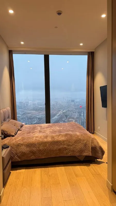 Апартаменты🏙️
М. Москва-сити4️⃣

Апартаменты в москва сити (neva towers)

📍Адрес: 1-й красногвардейский, 22ст2

42 Этаж
60 М²

В квартире есть все что нужно для жизни, очень светлая и просторная, из окон открывается панорамный вид на всю москву.

Минимальный срок сдачи от месяца. Договор аренды можем заключить на месяц с возможность дальнейшей пролонгации (продления) на более длительный срок.

💳Цена: 260.000₽ месяц + коммуналка.

💌Telegram: @buenos_dias888 - фотография - 2