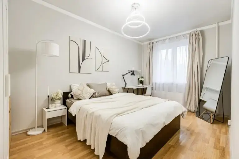 Комната, 13.4 м²
М фонвизинская

• 12 Мин пешком
• 6-Комнатная квартира
• 3 Этаж из 17
• Ул большая марфинская 1 к4, на карте

44 000 ₽/Мес, без комиссии
Большой гайд по аренде

Холодильник • стиральная машина • интернет • мебель • лифт • посудомойка • кондиционер • с животными • с детьми • телевизор • мусоропровод • консьерж

Район марфино
Чистота 4.46 транспорт 4.11
Парки и скверы 4.56

Агент. В доме есть wb, салон красоты и мед. Клиника. В нескольких минутах ходьбы продуктовые магазины, кофейня, аптеки и ателье. Рядом расположен театр и музей криптографии, а также термальный комплекс. В стоимость включено: безлимитный wi-fi, еженедельная уборка общественных зон, вся необходимая техника, йога, английский и мероприятия внутри коливинга.

Elena, написать
Уровень доверия средний 🆗
Выложить квартиру бесплатно - фотография - 1