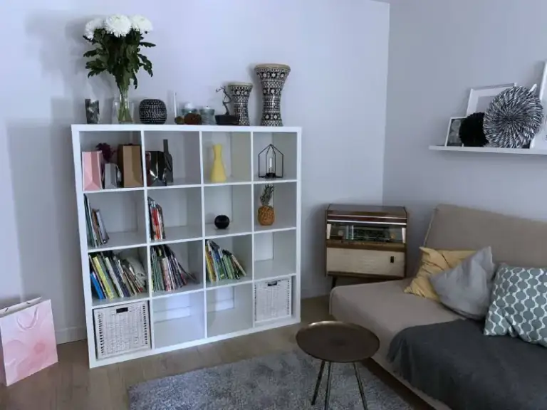 2-Комн квартира, 54 м²
М таганская
• 10 Мин пешком
• 1 Этаж из 9
• Пер большой рогожский 15, на карте
110 000 ₽/Мес, без комиссии
Большой гайд по аренде
Холодильник • стиральная машина • интернет • мебель • посудомойка • кондиционер • с детьми • мусоропровод • телевизор • лифт • с животными • консьерж
Таганский район
Чистота 4.38 транспорт 4.61
Парки и скверы 3.31
Собственник. Свободна с 17 декабря до июня 2026, возможно с продлением. Тв, посудомойка, вытяжка, микроволновка, духовка, кофемейкер, стир. Машина, посуда; в спальне встроенные шкафы, большая двуспальная кровать с ортопед. Матрасом, утепленная лоджия). Рядом: центр artplay, рогожский рынок, супермаркеты (азбука, вкусвиллы, пятерочка и др), библиотеки, спортзалы © предоплату до просмотра просят только мошенники!
Alex, написать
Уровень доверия низкий ⚠️
Выложить квартиру бесплатно - фотография - 3