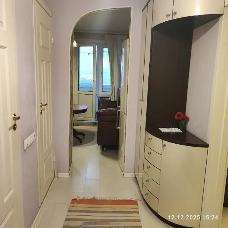 1-Комн квартира, 40 м²
М марьина роща
• 10 Мин пешком
• 8 Этаж из 22
• Ул шереметьевская 27, на карте
Холодильник • стиральная машина • интернет • мебель • кондиционер • лифт • посудомойка • мусоропровод • консьерж • с животными • с детьми • телевизор
Район марьина роща
Чистота 3.96 транспорт 4.19
Парки и скверы 3.15
Собственник. Собственник. Уютная 1к квартира у метро. Балкон. Дорогая мебель, чистая светлая квартира. Сдается 1 раз. Район с полной инфраструктурой, рядом парки и удобная транспортная логистика. Пвз, супермаркеты, метро возможно квартира в первом полугодии будет продаваться, показы по согласованию с вами после марта. © предоплату до просмотра просят только мошенники!
Аукцион! Предложи цену в комментариях с рассказом о себе. Собственник напишет в лс на лучшее предложение.
Выложить квартиру бесплатно - фотография - 6