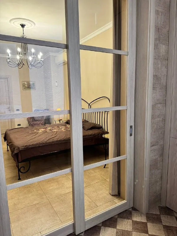 3-Комн квартира, 130 м²
М крылатское
• 10 Мин пешком
• 12 Этаж из 35
• Ул крылатские холмы 33 к1, на карте
350 000 ₽/Мес, без комиссии
Большой гайд по аренде
Интернет • мебель • посудомойка • холодильник • стиральная машина • кондиционер • с детьми • телевизор • лифт • консьерж • с животными • мусоропровод
Район крылатское
Чистота 4.54 транспорт 4.48
Парки и скверы 4.94
Собственник. Дизайнерский ремонт, уют и стиль. Кухня 12 м² с полным набором техники. 3 кондиционера, мебель. 2 санузла (душ и ванна), стиральная и сушильная машины, телевизор. Хозкомната, лоджия, вид на улицу. Залог 100%, без комиссий. Готово к заселению. © предоплату до просмотра просят только мошенники!
Anna k, написать
Уровень доверия низкий ⚠️
Выложить квартиру бесплатно - фотография - 9