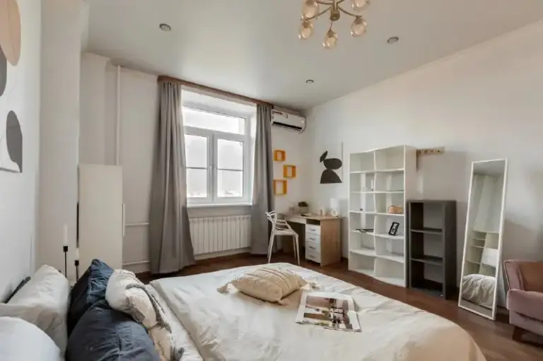 Комната, 19 м²
М авиамоторная

• 1 Мин пешком
• 3-Комнатная квартира
• 10 Этаж из 12
• Ш энтузиастов 26, на карте

46 000 ₽/Мес, без комиссии
Большой гайд по аренде

Холодильник • стиральная машина • интернет • мебель • лифт • кондиционер • посудомойка • с животными • с детьми • телевизор • мусоропровод • консьерж

Район лефортово
Чистота 4.01 транспорт 4.46
Парки и скверы 4.34

Агент. Включено в стоимость: безлимитный wi-fi, еженедельная уборка общественных зон, вся необходимая техника, йога, английский и мероприятия внутри коливинг комьюнити.

Elena, написать
Уровень доверия средний 🆗
Выложить квартиру бесплатно - фотография - 4