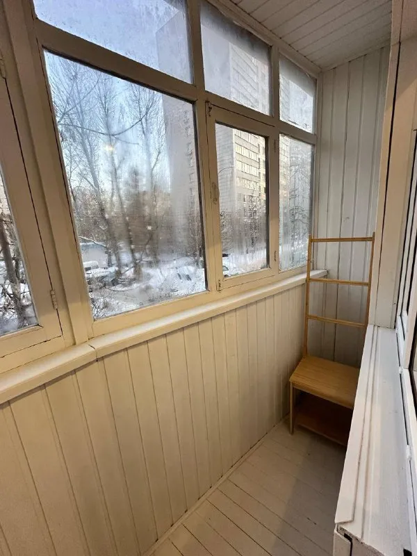 1-Комн квартира, 39 м²
М народное ополчение
• 15 Мин пешком
• 2 Этаж из 15
• Ул маршала тухачевского 29, на карте
70 000 ₽/Мес, без комиссии
Большой гайд по аренде
Холодильник • стиральная машина • интернет • мебель • телевизор • мусоропровод • лифт • консьерж • посудомойка • кондиционер • с животными • с детьми
Район хорошёво-мнёвники
Чистота 4.06 транспорт 4.47
Парки и скверы 3.70
Собственник. Напрямую от собственника. Светлая квартира 39 м², 2 этаж (лифт), балкон, парковка за шлагбаумом. Рядом парк, магазины, кафе, ozon/wb. Метро народное ополчение, октябрьское поле, мцк зорге. Полностью укомплектована техникой. Аренда на 3 месяца + возможно продление. К/у по счётчикам. Залог 70 000 (клининг при выезде). © предоплату до просмотра просят только мошенники!
Lyu r, написать
Уровень доверия низкий ⚠️
Выложить квартиру бесплатно - фотография - 9