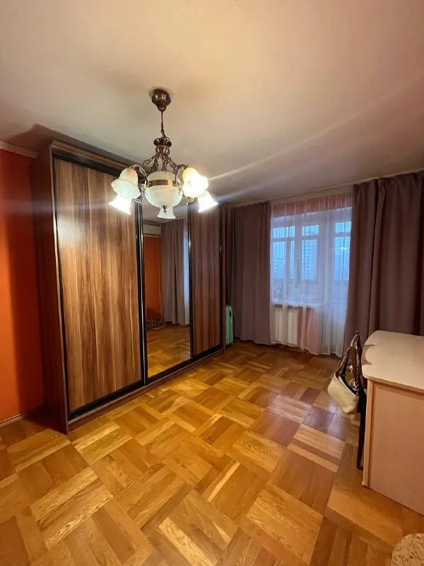 Комната, 20 м²
М отрадное
• 10 Мин пешком
• 3-Комнатная квартира
• 7 Этаж из 16
• Ул римского-корсакова 10, на карте
28 500 ₽/Мес, без комиссии
Большой гайд по аренде
Интернет • мебель • стиральная машина • холодильник • кондиционер • мусоропровод • консьерж • лифт • посудомойка • с животными • с детьми • телевизор
Район отрадное
Чистота 3.83 транспорт 4.57
Парки и скверы 4.24
Собственник. Самая большая изолированная комната с лоджией! Заселение с 10 февраля, готова к показу уже сейчас. В других комнатах проживают две девушки 24 и 25 лет, работаем 5/2. В качестве соседки хотели бы видеть дружелюбного, чистоплотного человека, уважающего личные границы. Только одна девушка на долгосрочное подселение
Анна ч, написать
Уровень доверия средний 🆗
Выложить квартиру бесплатно - фотография - 3