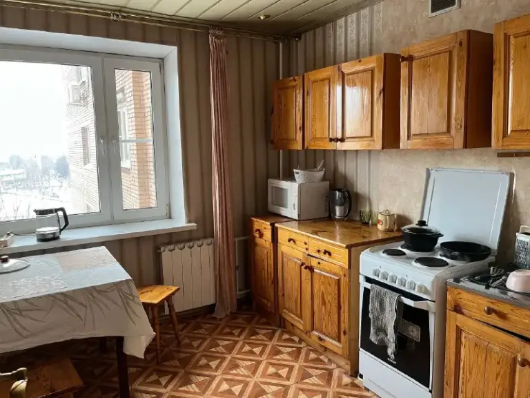 Комната, 20 м²
М отрадное
• 10 Мин пешком
• 3-Комнатная квартира
• 7 Этаж из 16
• Ул римского-корсакова 10, на карте
28 500 ₽/Мес, без комиссии
Большой гайд по аренде
Интернет • мебель • стиральная машина • холодильник • кондиционер • мусоропровод • консьерж • лифт • посудомойка • с животными • с детьми • телевизор
Район отрадное
Чистота 3.83 транспорт 4.57
Парки и скверы 4.24
Собственник. Самая большая изолированная комната с лоджией! Заселение с 10 февраля, готова к показу уже сейчас. В других комнатах проживают две девушки 24 и 25 лет, работаем 5/2. В качестве соседки хотели бы видеть дружелюбного, чистоплотного человека, уважающего личные границы. Только одна девушка на долгосрочное подселение
Анна ч, написать
Уровень доверия средний 🆗
Выложить квартиру бесплатно - фотография - 6