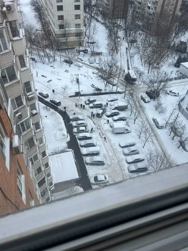 Москва | 3-комнатная | можно с животными | 120 000₽
Сдаётся 3-комнатная квартира от собственника,
3 Изолированные комнаты, последний этаж.
📍 М. Бутырская / марьина роща — 10 мин пешком, мцд — 10 мин.
✔ Без комиссии
✔ Только по договору
✔ Можно с воспитанными животными, в т. Ч. С крупными собаками
✔ 2 Больших застеклённых балкона
✔ Парковка: двор под шлагбаумом / крытая рядом
Пишите в личные сообщения @luchik_sv — пришлю больше фото и подробности. - фотография - 10