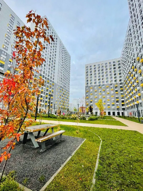2-К квартира 🏙
М. Лухмановская 1️⃣

Сдаётся светлая 2-комнатная квартира площадью 40 м², недалеко от м. Лухмановская

📍Адрес: ул. Весенняя, 6

• 10 Минут пешком до метро
• 16 Этаж из 16

В квартире есть всё необходимое:
Холодильник, стиральная машина, интернет, мебель и посудомойка и кондиционер

Будет свободна с 1 февраля.

💳Цена: 60.000₽/месяц + счетчики

💌Telegram: @zhu_anastasiia - фотография - 7