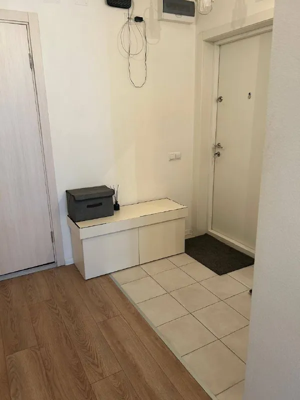 2-Комн квартира, 56.7 м²
М говорово
• 5 Мин пешком
• 2 Этаж из 14
• Ш боровское 2 к4, на карте
100 000 ₽/Мес, без комиссии
Большой гайд по аренде
Холодильник • стиральная машина • интернет • мебель • кондиционер • посудомойка • телевизор • с детьми • лифт • с животными • мусоропровод • консьерж
Район солнцево
Чистота 3.82 транспорт 4.51
Парки и скверы 4.20
Собственник. Заселение в любой день, на длительный период, нет балкона и лоджии, тв, холодильник, микроволновка, стиральная машинка, посудомоечная, 2 санузла, в жк множество магазинов, недалеко тц © предоплату до просмотра просят только мошенники!
Егор, написать
Уровень доверия низкий ⚠️
Выложить квартиру бесплатно - фотография - 7