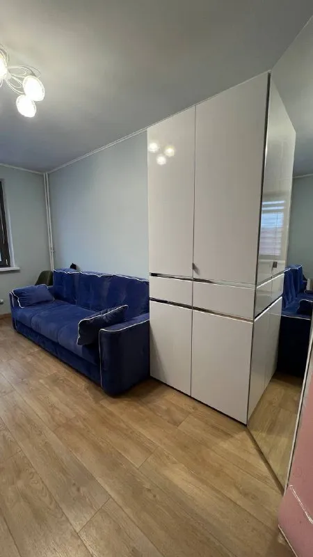 Комната, 18 м²
М некрасовка
• 10 Мин пешком
• 3-Комнатная квартира
• 23 Этаж из 24
• Ул вертолётчиков 2а к2, на карте
30 000 ₽/Мес, без комиссии
Большой гайд по аренде
Холодильник • стиральная машина • интернет • мебель • посудомойка • мусоропровод • лифт • кондиционер • с животными • с детьми • телевизор • консьерж
Район некрасовка
Чистота 3.89 транспорт 3.65
Парки и скверы 3.33
Субаренда. Комнаты в 3-к квартире изолированы, в каждой живёт по одному человеку (две девушки 23-25 лет). · 30 000 + комуналка. · мебель: шкафы, раскладной диван. · свежий ремонт, вся новая техника: посудомойка, стиральная машина, биде, электроплита, кондиционер на кухне.
Катя, написать
Уровень доверия средний 🆗
Выложить квартиру бесплатно - фотография - 2