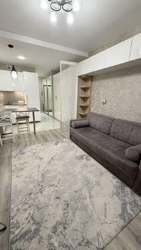 Студия, 30 м², 19/23 эт
💰35 000 Руб.
📍Заречная улица, 10
Сдается просторная, светлая студия на длительный срок. . До метро 10 минут пешком. В доме много коммерческих заведений, салон красоты, кофейни, магнит. Через дорогу фитнес с бассейном. Рядом находится шуваловский парк. С удовольствием покажем квартиру.
Контакт этой квартиры есть в нашей закрытой базе квартир от собственников.
В базе — реальные объявления, прямые контакты без риелторов и комиссий.
Доступ по ссылке @rentinspbbot - фотография - 3