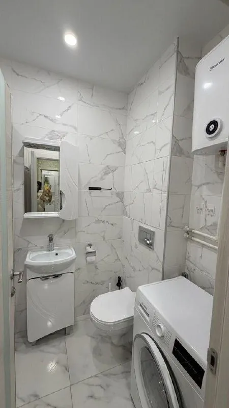 Студия, 30 м², 19/23 эт
💰35 000 Руб.
📍Заречная улица, 10
Сдается просторная, светлая студия на длительный срок. . До метро 10 минут пешком. В доме много коммерческих заведений, салон красоты, кофейни, магнит. Через дорогу фитнес с бассейном. Рядом находится шуваловский парк. С удовольствием покажем квартиру.
Контакт этой квартиры есть в нашей закрытой базе квартир от собственников.
В базе — реальные объявления, прямые контакты без риелторов и комиссий.
Доступ по ссылке @rentinspbbot - фотография - 8