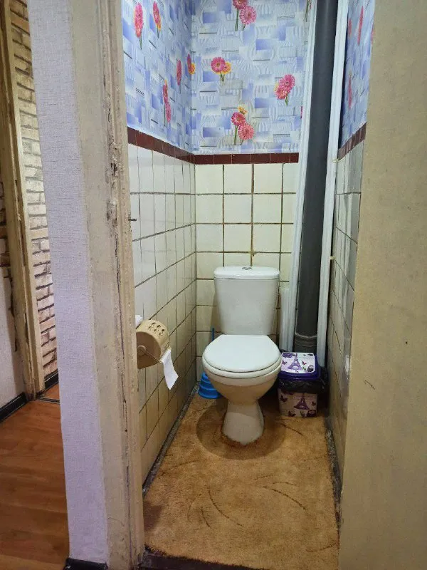 Продам 2-х комнатную квартиру с ао (кв. Солнечный), 45.3 кв. М.
3 Этаж из 5.
Комнаты раздельные, балкон застеклен.
Автономное отопление (2-х контурный котел), хороший косметический ремонт.
Вся инфраструктура в пешей доступности: детский сад, школа, стоматология, восточный рынок, магазины, остановки.
Документы готовы к сделке, 1 собственник, прописанных нет, быстрая сделка.
4,7 Млн.
+7-959-993-70-65 - фотография - 4