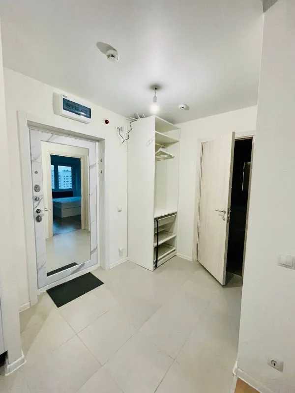 2-Комн квартира, 40 м²
М лухмановская

• 15 Мин пешком
• 16 Этаж из 16
• Ул весенняя 6, на карте

57 000 ₽/Мес, без комиссии
Большой гайд по аренде

Холодильник • стиральная машина • интернет • мебель • посудомойка • кондиционер • лифт • с животными • с детьми • телевизор • мусоропровод • консьерж

Собственник. Оплата за первый и последний месяц + счетчики. © предоплату до просмотра просят только мошенники!

Anastasia, написать
Уровень доверия низкий ⚠️
Выложить квартиру бесплатно - фотография - 2