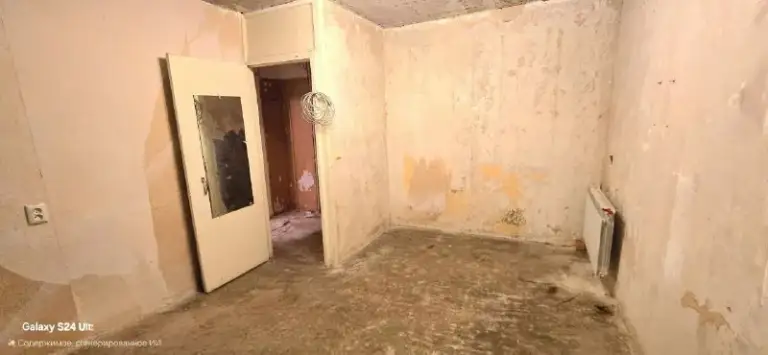 Продам 1-комн квартиру (малосемейка) кв. Восточный 9/10эт 24/13/5кв. М технический этаж, лифт работает постоянно.
Квартира под ремонт, окна м/пластик. , квартира тёплая.
Балкон не застеклён.
Документы готовы к сделки.
Цена 1.7 млн. Рублей
+79591419787 (Telegram) - фотография - 4
