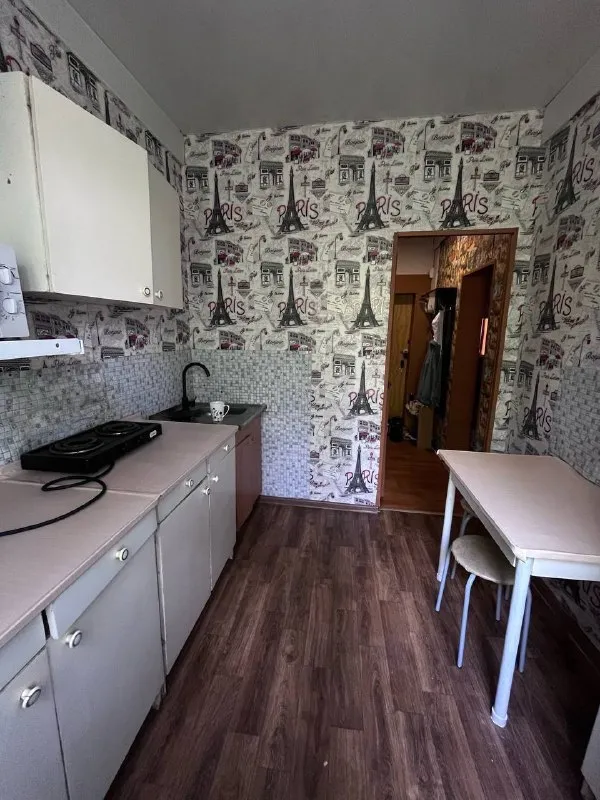 Сдам 1 комнатную квартиру (р-н
Таксопарка и автовокзала, пос. Промжилстрой)
Для студента, командировочным или семейной паре.

Рядом продуктовый магазин, терминал, тренажерный зал (10 минут ходьбы), тц аврора(10-12 минут ходьбы), больница.
Проблем с водой нет.

Стоимость аренды: 25000
При заезде в первый месяц оплачивается последний месяц 25к(можно разделить на части; всё обговаривается) + залог+ ку

Сдача от собственника, без комиссии.

Субаренда не интересует.

Писать в лс
Https://vk. Ru/id438639717
📲 Tg: анна | лазерная эпиляция | краснодар,
📞 Звоните: 79185618638 - фотография - 6