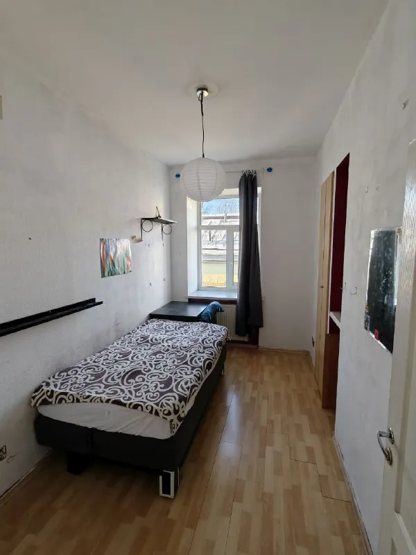 Ищу соседа в двухкомнатную кв. В центре питера, м. Садовая в 10-15 минутах ходьбы. Пер пирогова 14.
Все удобства в шаговой доступности.
Цена аренды 16 500р(ку включены) в месяц. Залог 16 500р.
Нужен адекватный, ответственный, платежеспособный человек.
Пишите)

Контакты: @phuturea

Уютное гнездышко – поиск жилья, жильцов и соседей без посредников - фотография - 1