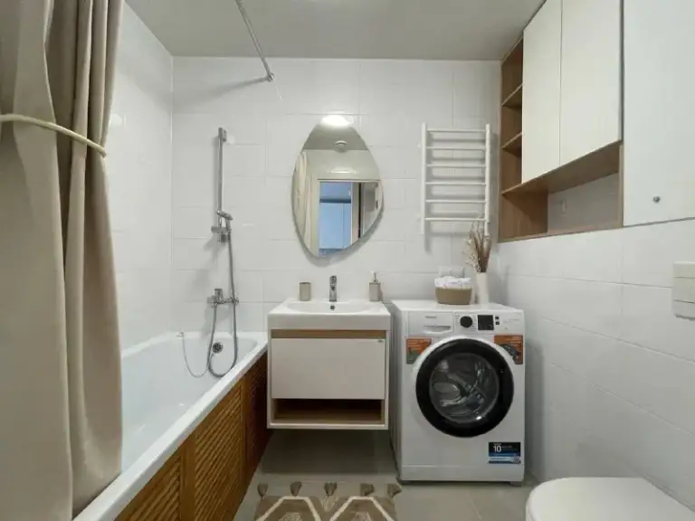 1-К квартира🏙
М. Бульвар рокоссовского1️⃣
Квартира готова к заселению на длительный срок. 32 м², 29/33 этаж.
📍Адрес: открытое шоссе, 18а к1
Окна во двор. В доме есть магазины, салон красоты, аптеки, пекарня.
💳 Условия: 85.000₽/месяц. Залог 85.000₽. Дополнительно оплата комм. Услуг по счетчикам ~3.000₽-4.000₽.
💌Telegram: @anna_suvorkina - фотография - 6