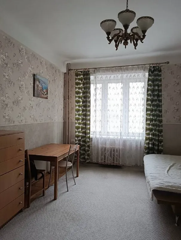 Комната, 20 м²
М маяковская

• 3 Мин пешком
• 3-Комнатная квартира
• 4 Этаж из 5
• Ул 2-я тверская-ямская 38, на карте

45 000 ₽/Мес, без комиссии
Большой гайд по аренде

Лифт • холодильник • стиральная машина • интернет • мебель • посудомойка • кондиционер • с животными • с детьми • телевизор • мусоропровод • консьерж

Тверской район
Чистота 4.59 транспорт 4.82
Парки и скверы 3.85

Собственник. Аренда. Собственник. Сдам на долгий срок. Заселение после 11.02. Только для одной девушки. Соседки в квартире - две девушки. Залог -1 месяц. © предоплату до просмотра просят только мошенники!

Ирина, написать
Уровень доверия низкий ⚠️
Выложить квартиру бесплатно - фотография - 1