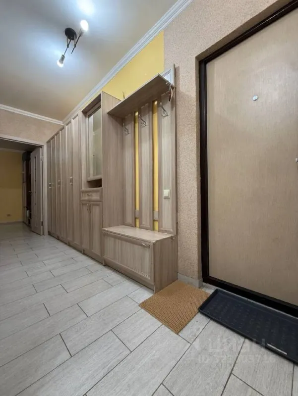 Комната, 18 м²
М отрадное

• 5 Мин пешком
• 2-Комнатная квартира
• 12 Этаж из 12
• Б-р северный 4, на карте

35 000 ₽/Мес, без комиссии
Большой гайд по аренде

Стиральная машина • интернет • мебель • холодильник • мусоропровод • телевизор • лифт • кондиционер • посудомойка • с животными • с детьми • консьерж

Район отрадное
Чистота 3.83 транспорт 4.57
Парки и скверы 4.24

Собственник. Аренда. Договор с собственником. В соседней комнате проживает англоговорящая девушка, сдается строго только девушкам. Сдается с 16.02 аренда 35000 + коммуналка + депозит в размере 35000 контакты:

Анна, написать
Уровень доверия средний 🆗
Выложить квартиру бесплатно - фотография - 4