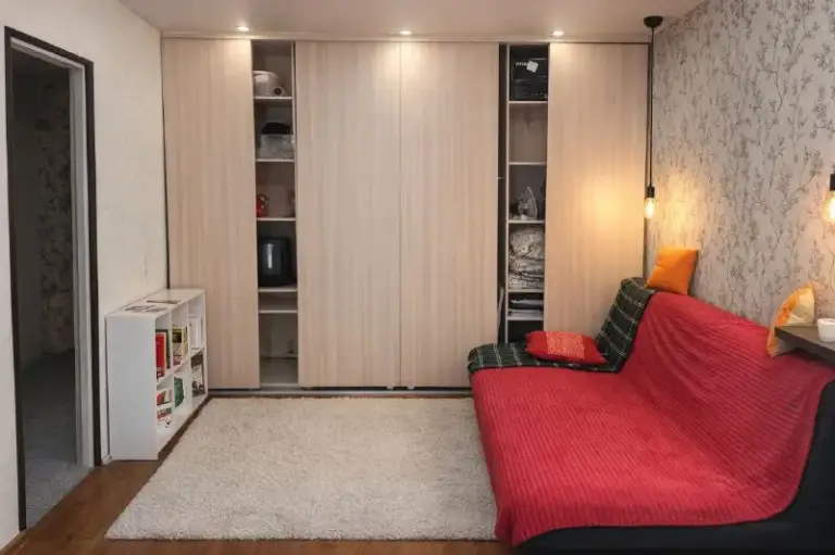 1-Комн квартира, 29.4 м²
М динамо

• 10 Мин пешком
• 1 Этаж из 5
• Проезд петровско-разумовский 8, на карте

65 000 ₽/Мес, без комиссии
Большой гайд по аренде

Стиральная машина • интернет • мебель • холодильник • с животными • с детьми • посудомойка • кондиционер • телевизор • мусоропровод • лифт • консьерж

Савёловский район
Чистота 4.26 транспорт 4.62
Парки и скверы 3.83

Агент. Савёловский р-н | динамо 10 мин пешком ️ заезд в ближайшие дни 65 000 + счётчики, залог 65 000 под ключ: кровать + диван, кухня с техникой/посудой, стиралка, интернет выезд ттк/ленинградка, парковка рядом до 2 человек (дети/животные индивидуально). Рф, без регистрации, от 1 года. ️ в лс: кто/срок/когда смотреть © предоплату до просмотра просят только мошенники!

Дмитрий п, написать
Уровень доверия низкий ⚠️
Выложить квартиру бесплатно - фотография - 2