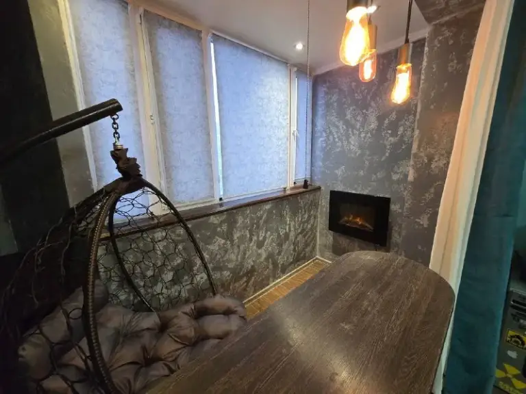 3-Комн квартира, 58 м²
М коньково

• 7 Мин пешком
• 13 Этаж из 17
• Ул академика капицы 32 к2, на карте

110 000 ₽/Мес, без комиссии
Большой гайд по аренде

Холодильник • стиральная машина • интернет • мебель • посудомойка • кондиционер • с животными • телевизор • лифт • с детьми • мусоропровод • консьерж

Район коньково
Чистота 4.63 транспорт 4.56
Парки и скверы 4.83

Собственник. Собственник, без комиссий. Свободна. Спальня с балконом-лоджией с камином и креслом коконом. Комнаты: детская и кабинет. Имеется: домашний кинотеатр, проектор с большим экраном, ps4, игровой компьютер, посудомойка, кофемашина рожковая с кофемолкой, фильтр (гейзер) и телевизор с саундбаром. Тёплые полы в санузлах и на балконе. © предоплату до просмотра просят только мошенники!

Валерия, написать
Уровень доверия низкий ⚠️
Выложить квартиру бесплатно - фотография - 4