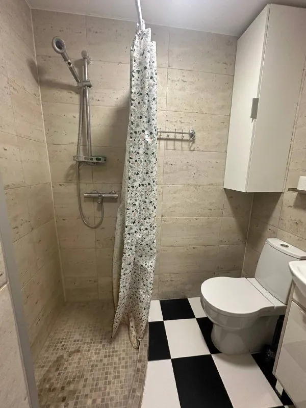 2-Комн квартира, 40 м²
М варшавская
• 10 Мин на транспорте
• 2 Этаж из 2
• Видное, ул колхозная 22, на карте
55 000 ₽/Мес, без комиссии
Большой гайд по аренде
Холодильник • стиральная машина • интернет • мебель • кондиционер • с животными • с детьми • телевизор • посудомойка • мусоропровод • лифт • консьерж
Собственник. Частный дом в 3х минутах пешком от ж/д станции булатниково. До варшавской 10 минут на электричке, которые ходят регулярно. 1км от мкад. В стоимость аренды входит мангальная зона, а также просто чудесная банька. Привозят любые доставки, лавка, вкусвилл, озон фреш, рядом в стоимость включены счетчики. Залог 50 тысяч рублей. © предоплату до просмотра просят только мошенники!
Катя г, написать
Уровень доверия низкий ⚠️
Выложить квартиру бесплатно - фотография - 3