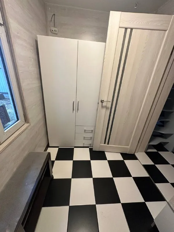 2-Комн квартира, 40 м²
М варшавская
• 10 Мин на транспорте
• 2 Этаж из 2
• Видное, ул колхозная 22, на карте
55 000 ₽/Мес, без комиссии
Большой гайд по аренде
Холодильник • стиральная машина • интернет • мебель • кондиционер • с животными • с детьми • телевизор • посудомойка • мусоропровод • лифт • консьерж
Собственник. Частный дом в 3х минутах пешком от ж/д станции булатниково. До варшавской 10 минут на электричке, которые ходят регулярно. 1км от мкад. В стоимость аренды входит мангальная зона, а также просто чудесная банька. Привозят любые доставки, лавка, вкусвилл, озон фреш, рядом в стоимость включены счетчики. Залог 50 тысяч рублей. © предоплату до просмотра просят только мошенники!
Катя г, написать
Уровень доверия низкий ⚠️
Выложить квартиру бесплатно - фотография - 7