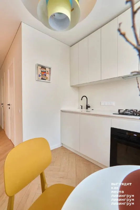 2-Комн квартира, 41.5 м²
М шаболовская
• 7 Мин пешком
• 9 Этаж из 9
• Ул шаболовка 63 к1, на карте
140 000 ₽/Мес, без комиссии
Больше квартир и комнат
Холодильник • стиральная машина • интернет • мебель • посудомойка • кондиционер • телевизор • мусоропровод • лифт • с животными • с детьми • консьерж
Даниловский район
Чистота 4.61 транспорт 4.79
Парки и скверы 4.32
Аренда. Собственник. Светлая и уютная квартира с прекрасными видами ждёт своих гостей на долгий срок. Всё продумано до мелочей: твкартина samsung the frame с акустикой, измельчитель, уютная атмосфера и комфорт в каждой детали. Рядом парк горького, нескучный сад и даниловский рынок. Всегда есть место для парковки у дома. На первом этаже магазин и банкомат.
Анастасия, написать
Уровень доверия средний 🆗
Выложить квартиру бесплатно - фотография - 7