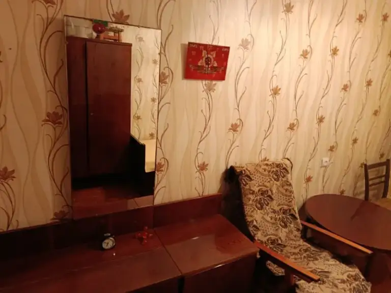 Ищу соседа/соседку в 2х-к. Квартиру

Отдельная комната с одноместной кроватью, шкафом, столом и зеркалом.
Мы с молодым человеком живём в соседней комнате.

14700 За всё включая к/у
Бесплатный wi-fi до апреля

Замшина 27к4

📍Выборгская (~30 минут)
📍Лесная (~30 минут)
📍Пл. Мужества (~ 40 минут на транспорте)

Контакты: @geeeiaux
@Dieoniss

Уютное гнездышко – поиск жилья, жильцов и соседей без посредников - фотография - 3